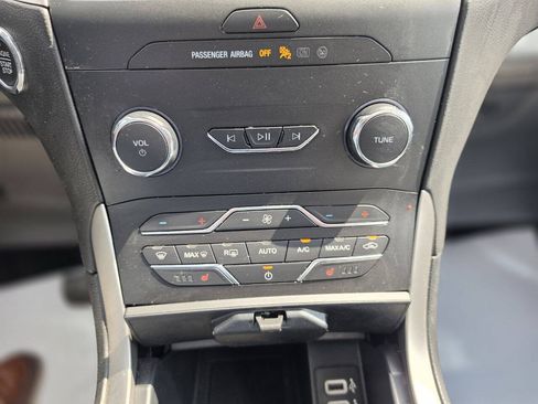 Used 2020 Ford Edge SEL w/ Convenience Package AWD/4WD image 28