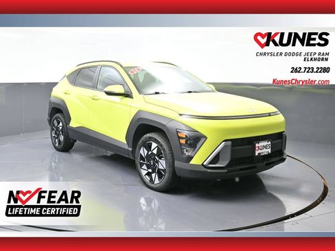 Used 2024 Hyundai Kona SEL AWD/4WD image 1