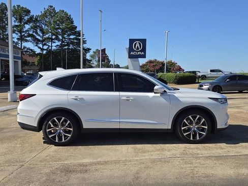 Certified 2022 Acura MDX FWD w/ Technology Package image 3