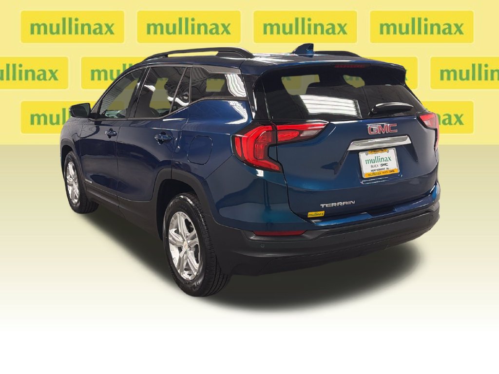 Used 2020 GMC Terrain SLE w/ Driver Convenience Package FWD image 14