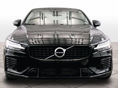 Used 2021 Volvo S60 T8 R-Design Expression w/ Premium Package AWD/4WD image 3