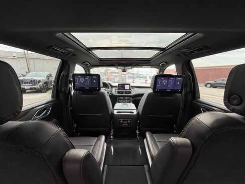 Used 2021 Chevrolet Tahoe High Country AWD/4WD image 5