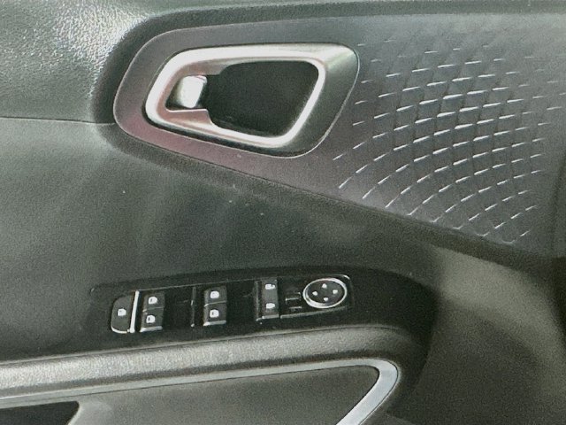 Used 2024 Kia Soul EX FWD image 18