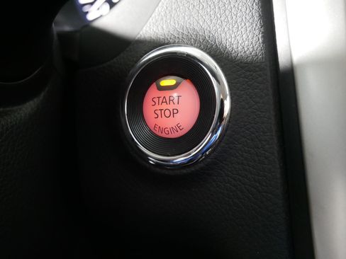 Used 2016 Nissan Altima 2.5 SR FWD image 30