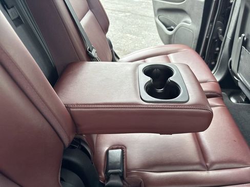 Used 2024 Dodge Durango GT AWD/4WD image 32