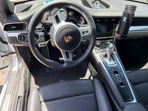 Used 2014 Porsche 911 Carrera 4S AWD/4WD image 10