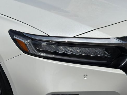 Used 2022 Honda Accord EX-L image 12