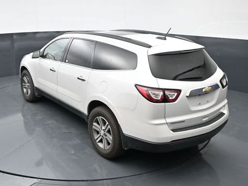 Used 2017 Chevrolet Traverse LT FWD image 13