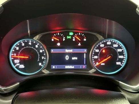 Used 2020 Chevrolet Equinox Premier AWD/4WD image 12