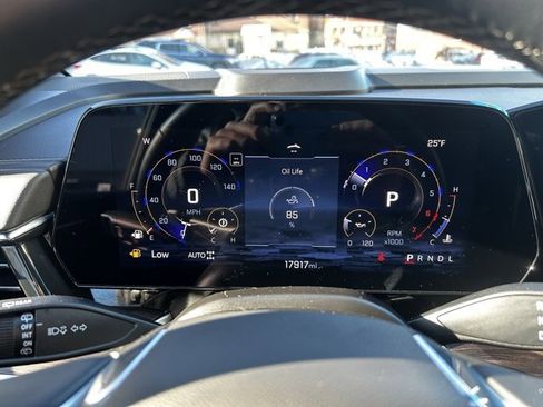 Certified 2025 Chevrolet Tahoe Z71 image 35