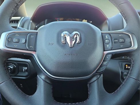 Used 2025 RAM 1500 Big Horn image 24