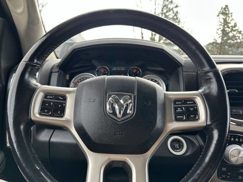 Used 2014 RAM 1500 Laramie w/ Convenience Group image 14