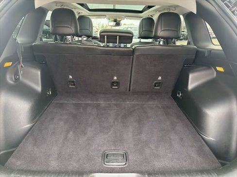 Used 2019 Jeep Cherokee Trailhawk image 31