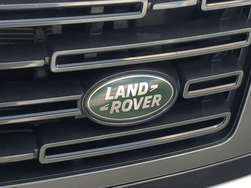 Used 2024 Land Rover Range Rover Long Wheelbase SE AWD/4WD image 11