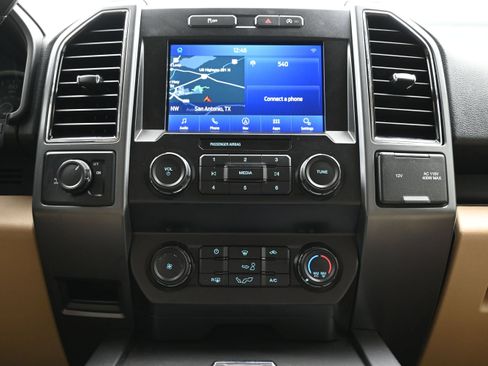 Used 2020 Ford F150 XLT w/ Equipment Group 301A Mid RWD image 17