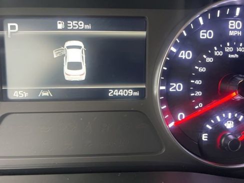 Certified 2024 Kia Forte LXS image 14