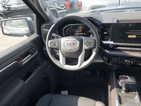 New 2026 GMC Sierra 1500 SLT w/ SLT Premium Plus Package AWD/4WD image 15