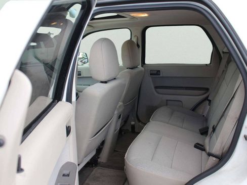 Used 2012 Ford Escape XLT AWD/4WD image 6