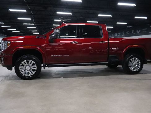 Used 2023 GMC Sierra 3500 Denali w/ Denali Ultimate Package image 2