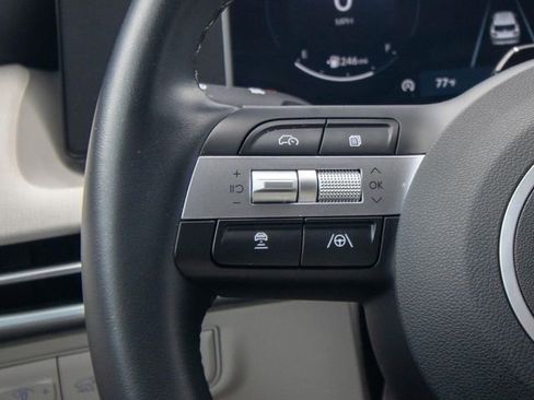 Used 2025 Hyundai Tucson SEL AWD/4WD image 26