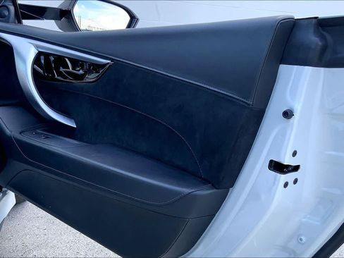 Used 2017 Acura NSX AWD/4WD image 27
