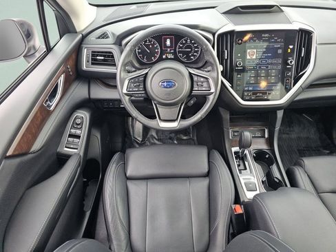 Used 2023 Subaru Ascent Touring image 12