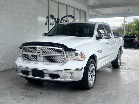 Used 2014 RAM 1500 Laramie w/ Convenience Group AWD/4WD image 2