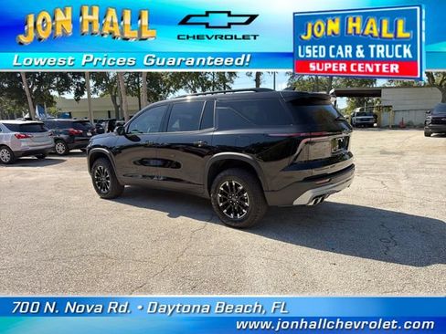 Used 2025 Chevrolet Traverse Z71 w/ Driver Confidence Package AWD/4WD image 6