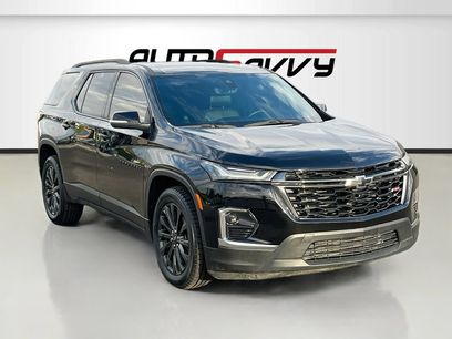 Used 2023 Chevrolet Traverse RS