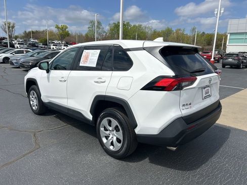 Used 2023 Toyota RAV4 LE image 15