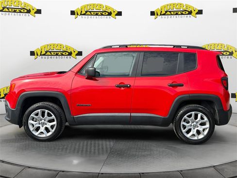 Certified 2018 Jeep Renegade Sport w/ Power & Air Group image 2