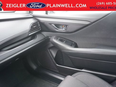 Used 2024 Subaru Outback Premium image 32