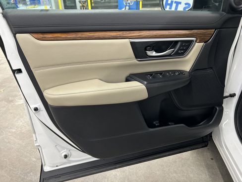 Used 2019 Honda CR-V EX-L image 10