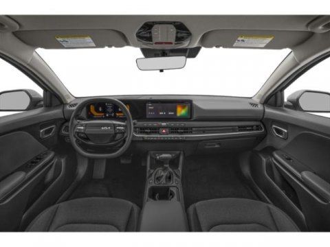 Certified 2025 Kia K4 FWD image 10