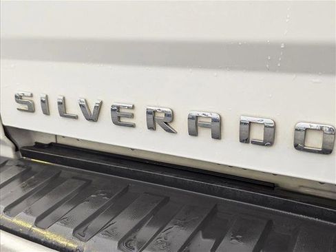 Used 2018 Chevrolet Silverado 1500 LT w/ All Star Edition image 6