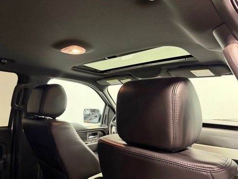 Used 2014 Ford F150 Raptor w/ Equipment Group 801A Luxury image 25