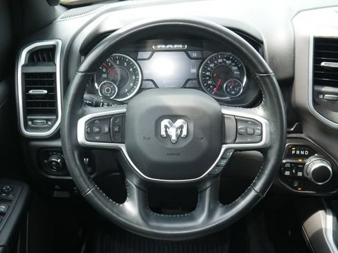 Used 2022 RAM 1500 Big Horn AWD/4WD image 16