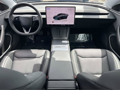 Used 2025 Tesla Model 3 Long Range RWD image 4