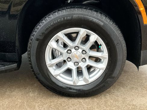 Certified 2025 Chevrolet Tahoe LT image 10