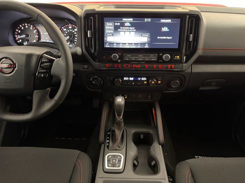 New 2026 Nissan Frontier PRO-4X w/ Tow Package AWD/4WD image 19