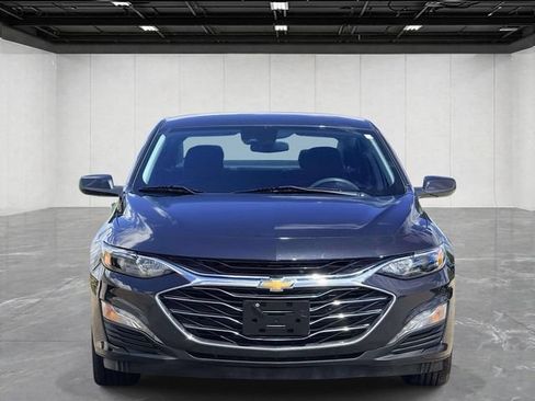 Used 2023 Chevrolet Malibu LT FWD image 2