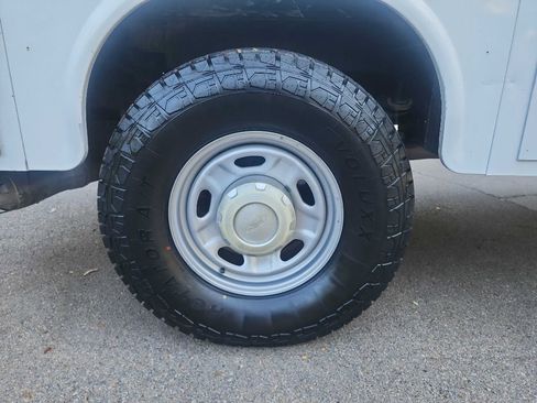 Used 2017 Ford F350 XL w/ Power Equipment Group image 12