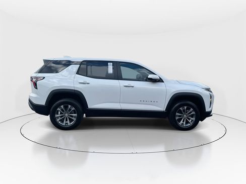 New 2026 Chevrolet Equinox LT w/ Safety and Technology Package image 9