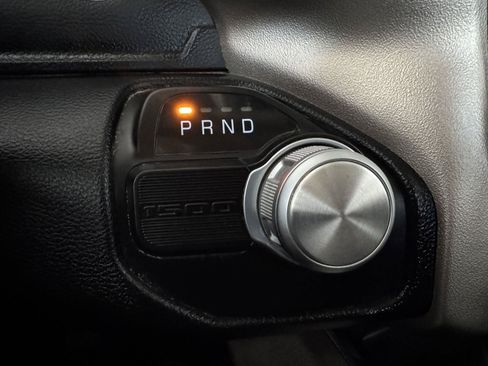 Used 2020 RAM 1500 Laramie RWD image 19
