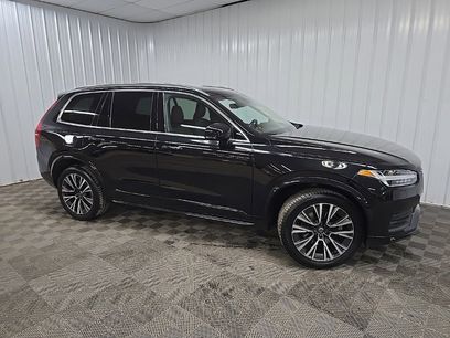 Used 2022 Volvo XC90 T6 Momentum w/ Advanced Package