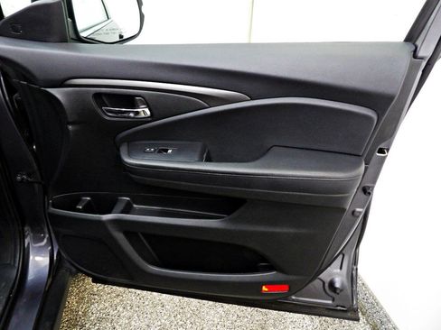 Used 2019 Honda Pilot EX-L image 12