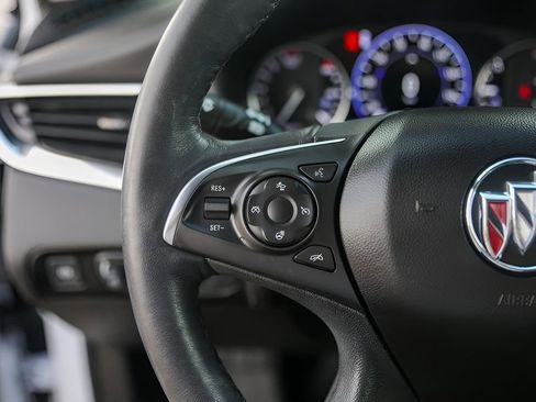 Used 2021 Buick Enclave Avenir w/ Avenir Technology Package image 17