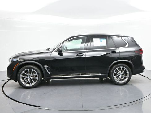 Used 2024 BMW X5 xDrive40i AWD/4WD image 4