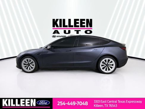 Used 2023 Tesla Model 3 Standard Range RWD image 4