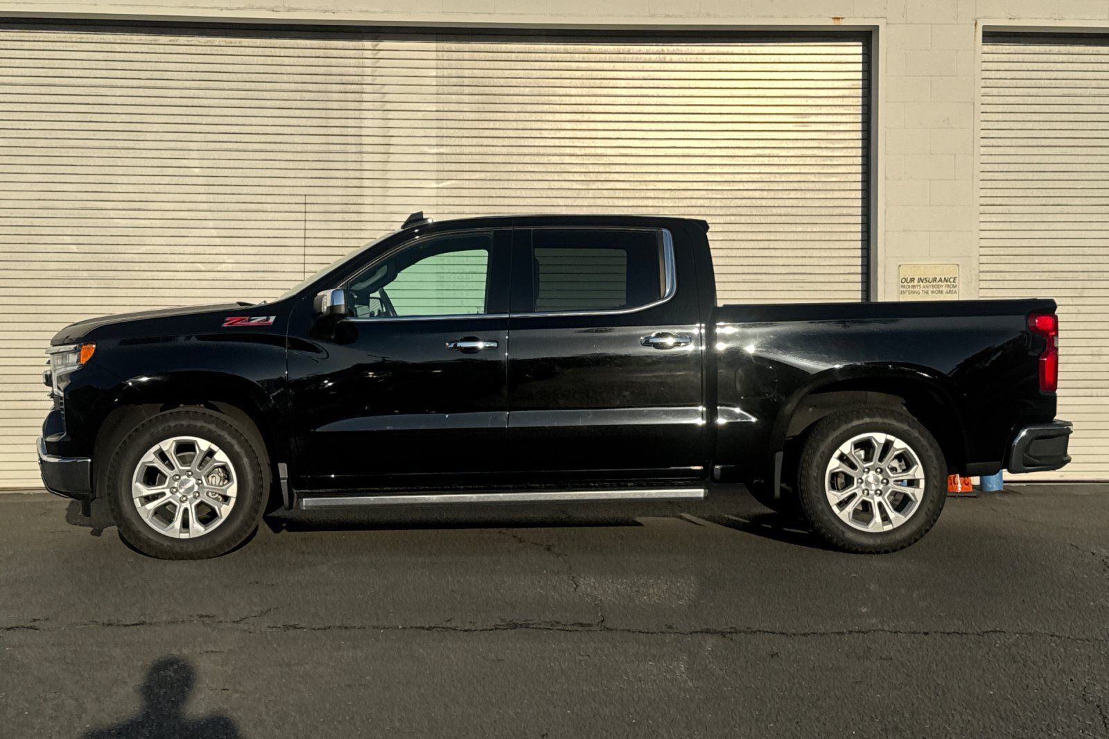 Used 2022 Chevrolet Silverado 1500 LTZ AWD/4WD image 8